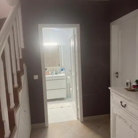 Beautiful Duplex With Sea View Apartment *