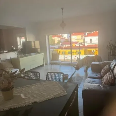 Beautiful Duplex With Sea View * Vila Praia de Ancora