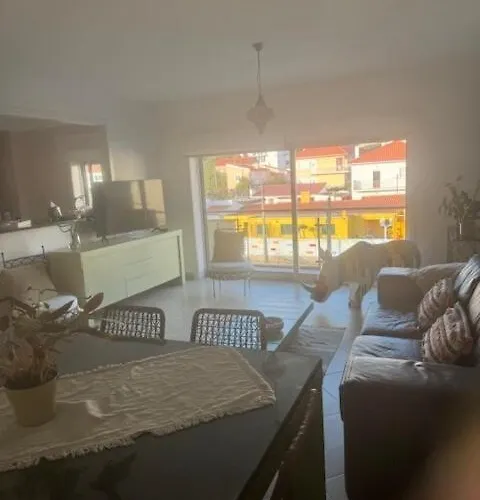 Beautiful Duplex With Sea View * 빌라프라이라데안코라